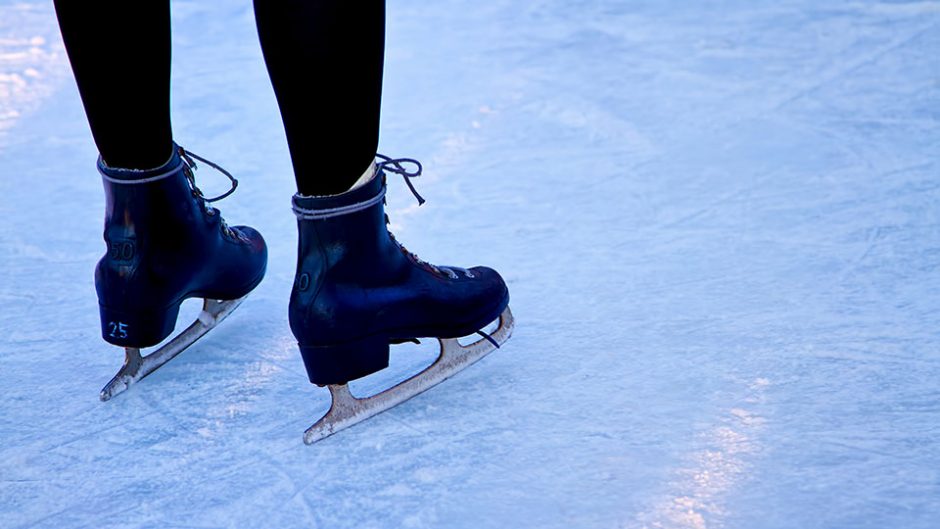 名古屋の冬の風物詩となった『氷じゃない』スケートリンクが今年も開催！