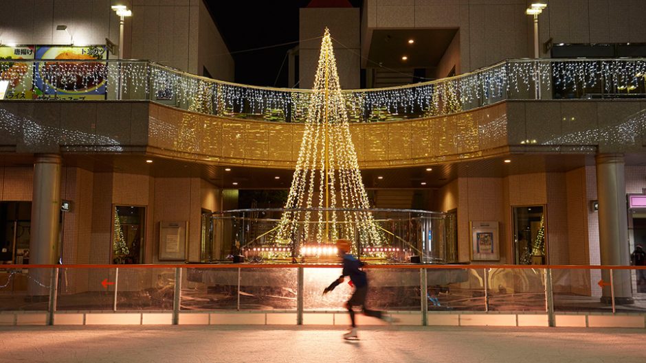 アゴーラ・スケートリンクが今年もオープン！アゴーラ　リージェンシー堺で楽しい冬の一時を！