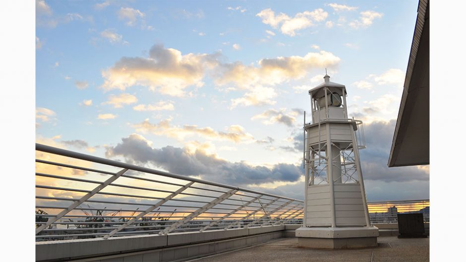 日本で唯一の「ホテルに建つ公式灯台」公開! 世界的にも珍しい灯台を見に行こう