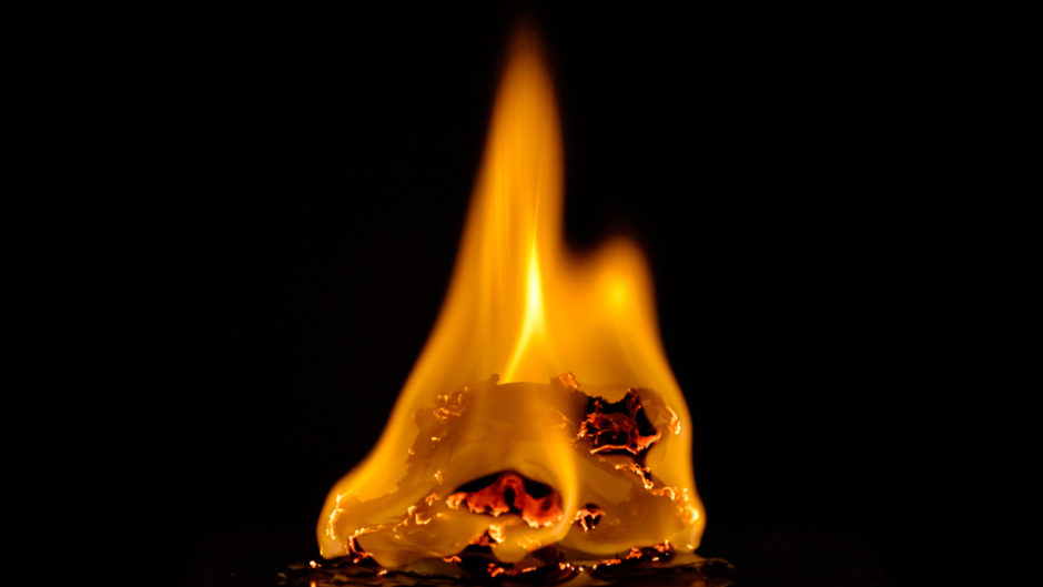 お正月は真清田神社で火の輪にくぐって1年の穢れを落とそう！