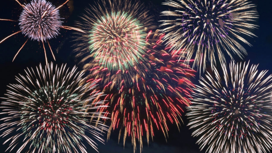 三重で人気の熊野大花火大会！今年も七里御浜で花火が上がります