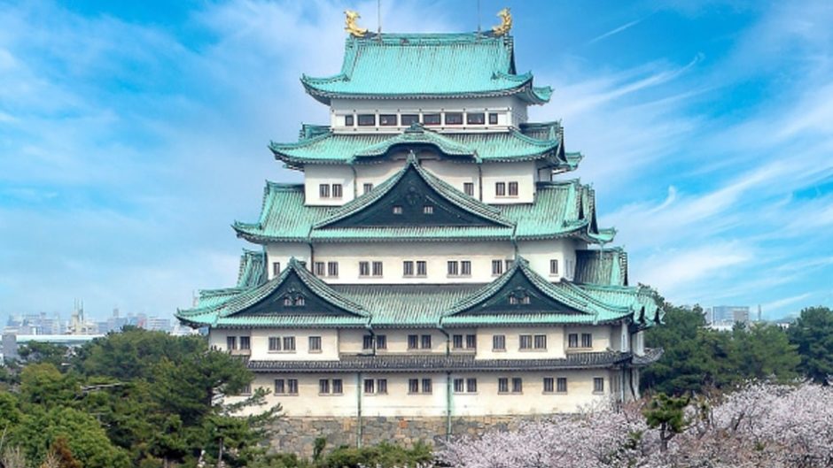 名古屋観光といえば「名古屋城」！2匹の金鯱を見に行こう
