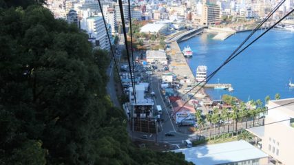 日本一短い乗車時間を誇る「アタミロープウェイ」で熱海を一望！