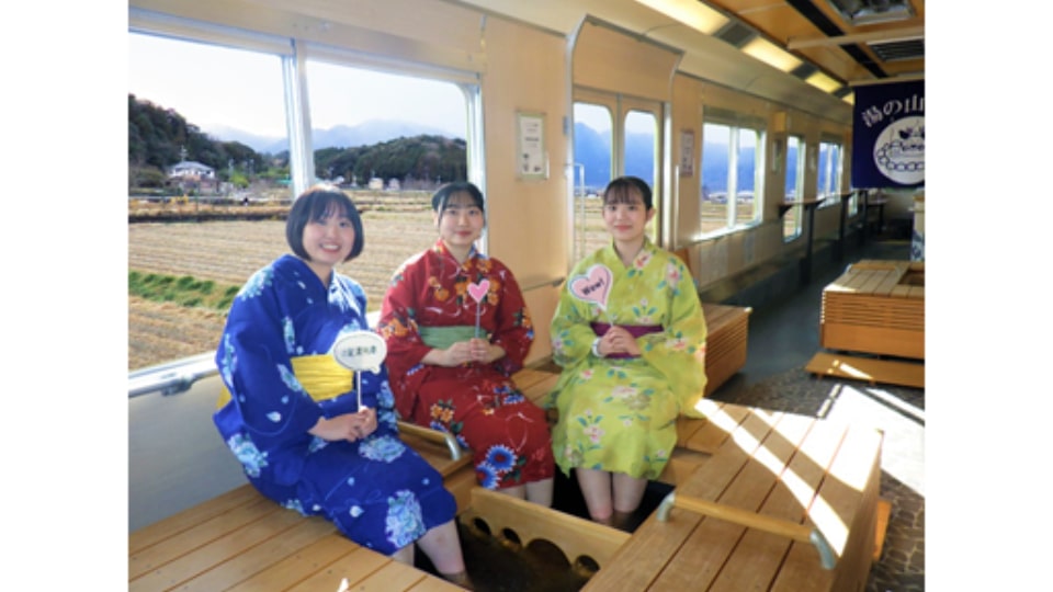 足湯列車